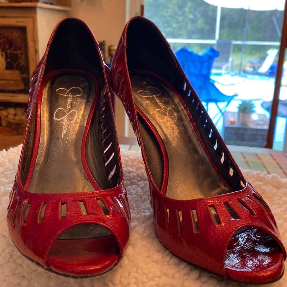 Jessica Simpson size7.5 3 inch heels